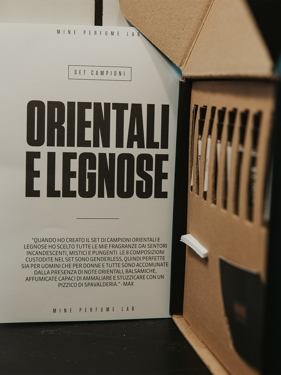 SAMPLE SET - ORIENTAL & WOODY